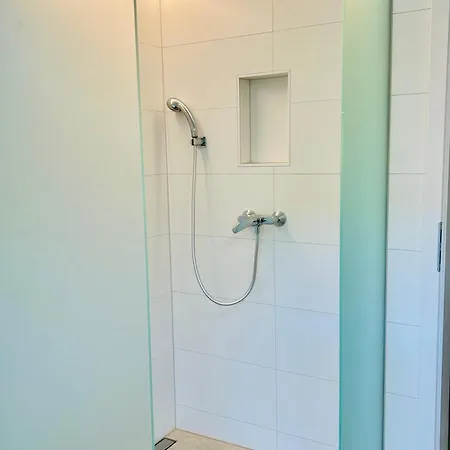 Appartement Fuchsfelsen, Perfekt Fuer Familien Mit Kindern Häusern