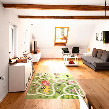 Fuchsfelsen, Perfekt Fuer Familien Mit Kindern