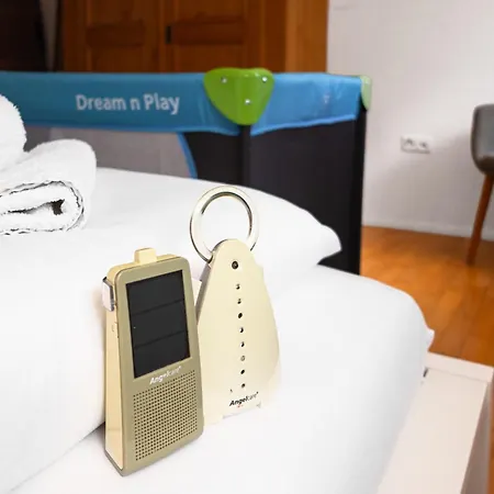 Fuchsfelsen, Perfekt Fuer Familien Mit Kindern شقة هوسن