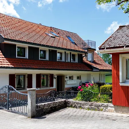 Daire Fuchsfelsen, Perfekt Fuer Familien Mit Kindern Häusern